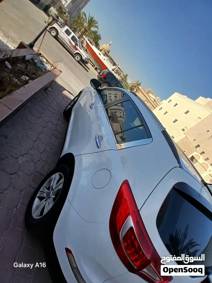 Kia Sportage 2011 photo 4