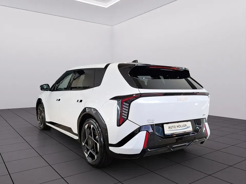 Kia Ev4 2026 photo 2