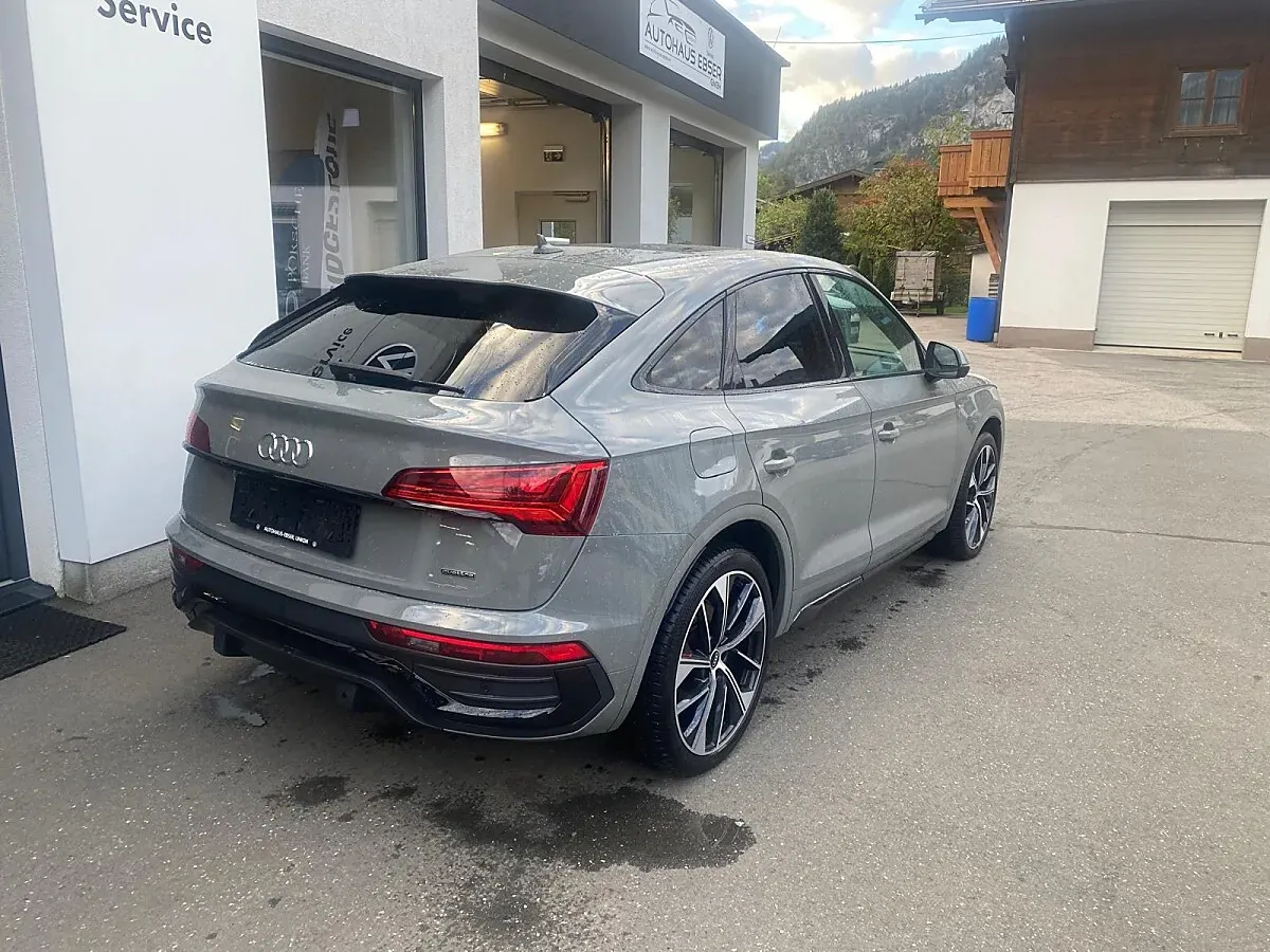Audi Q5 2022 photo 3