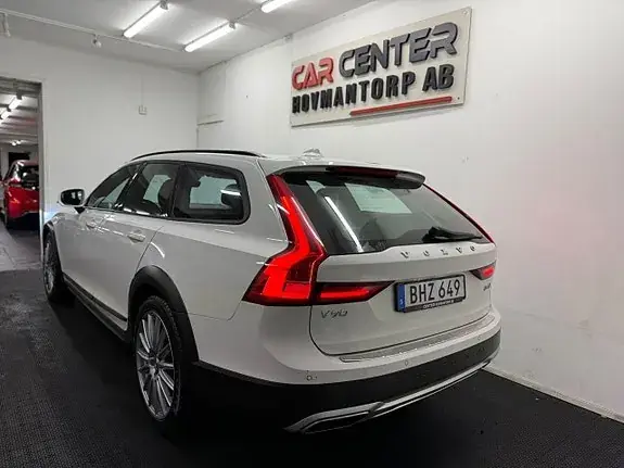 Volvo V90 Cross Country 2018 photo 3