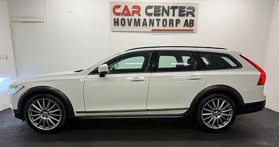 Volvo V90 Cross Country 2018 photo 2