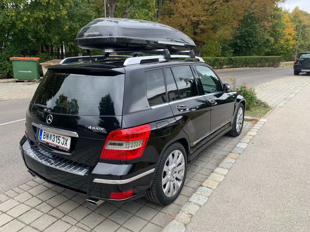Mercedes-Benz Glk Class 2012 photo 3
