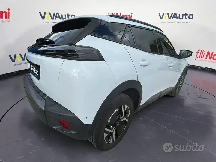 Peugeot 2008 2023 photo 2