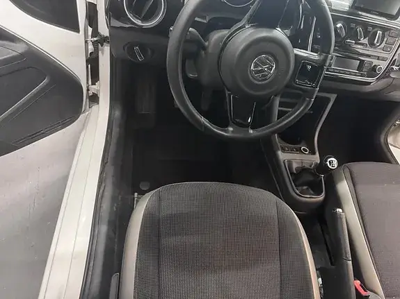 Volkswagen Up