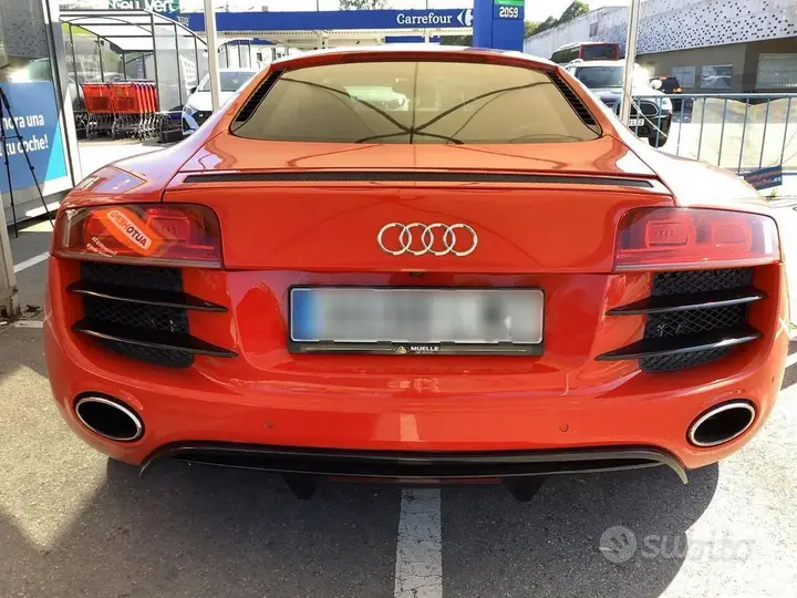 Audi R8 2009 photo 4
