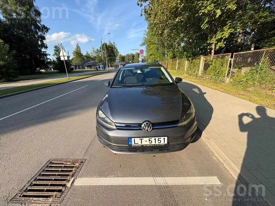 Volkswagen Golf 7 2020 photo 2