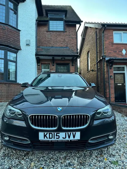 BMW 5 Series 2015 photo 3