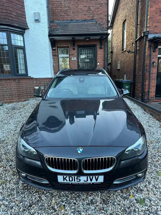 BMW 5 Series 2015 photo 2