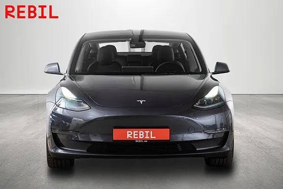Tesla Model 3 2021 photo 3