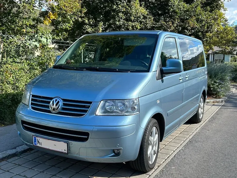 Volkswagen Multivan 2007 photo 2