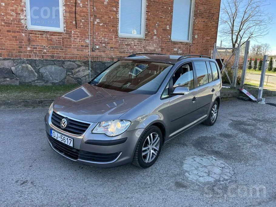 Volkswagen Touran 2008 photo 3