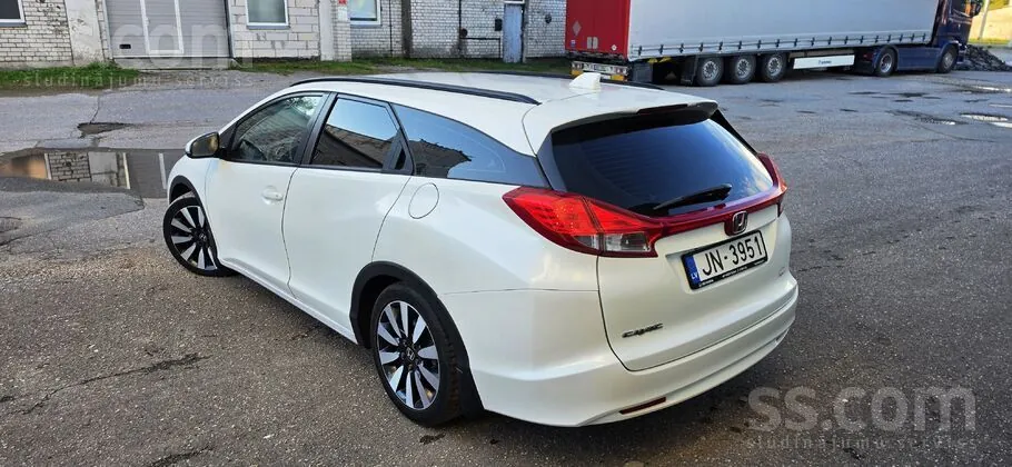 Honda Civic 2014 photo 3