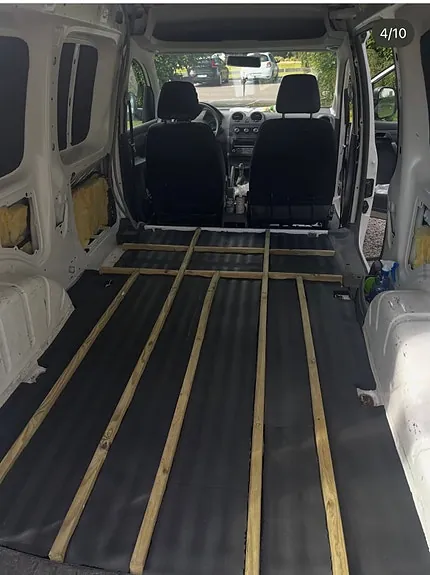 Volkswagen Caddy Maxi 2012 photo 5