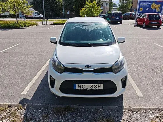 Kia Picanto 2021 photo 2