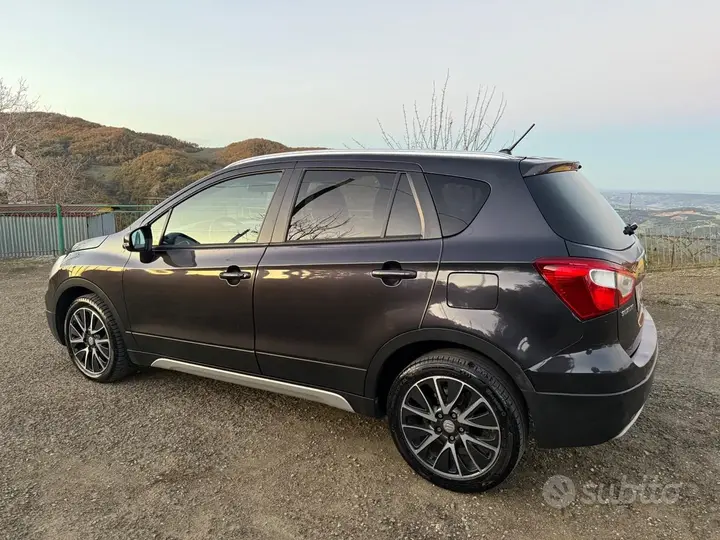 Suzuki S-Cross 2014 photo 4