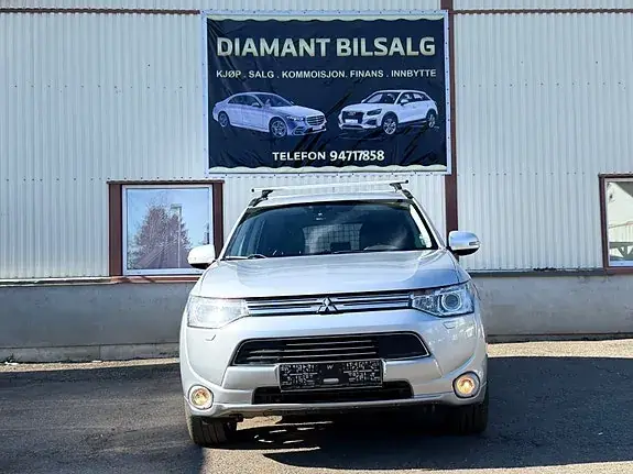 Mitsubishi Outlander 2015 photo 2