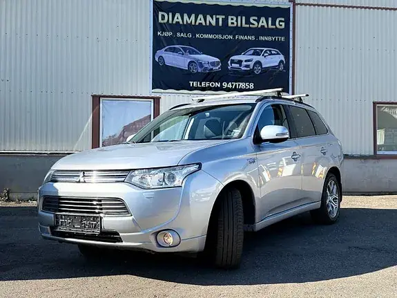 Mitsubishi Outlander 2015 photo 3