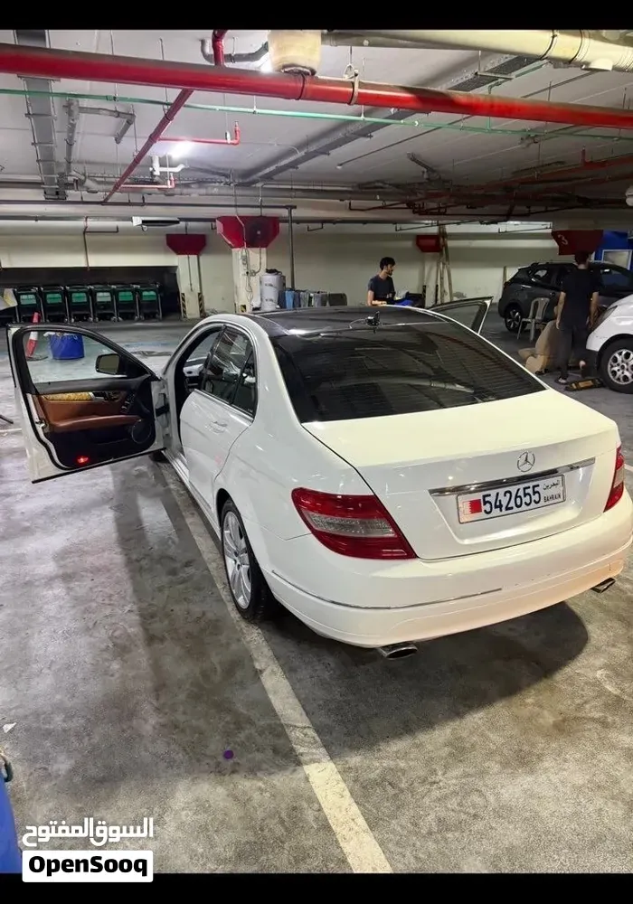 Mercedes-Benz C-Class 2008 photo 2
