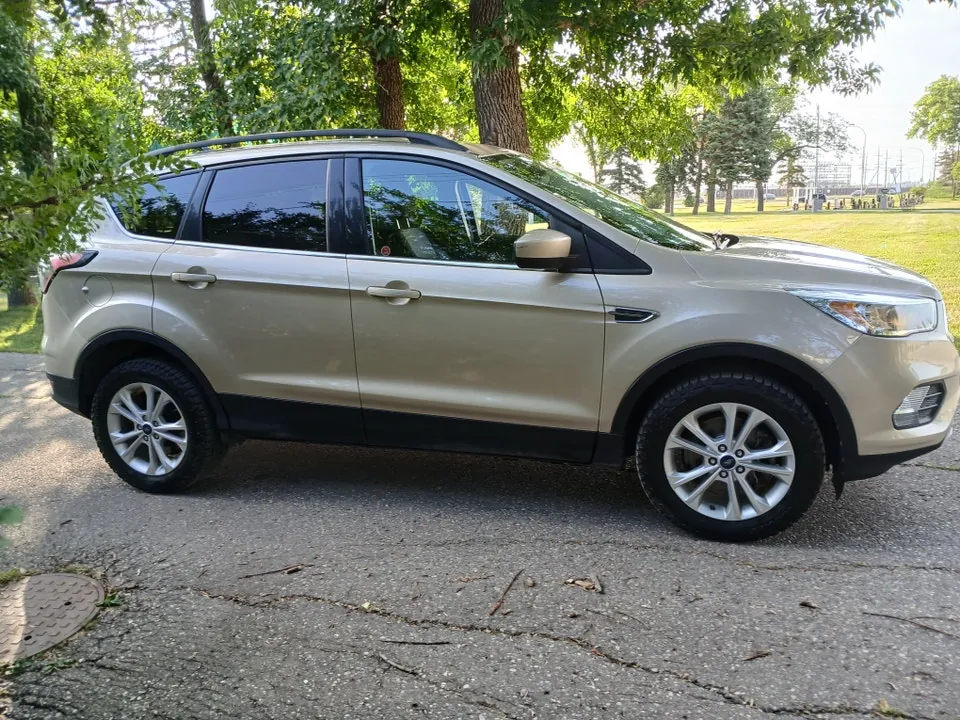 Ford Escape 2018 photo 4