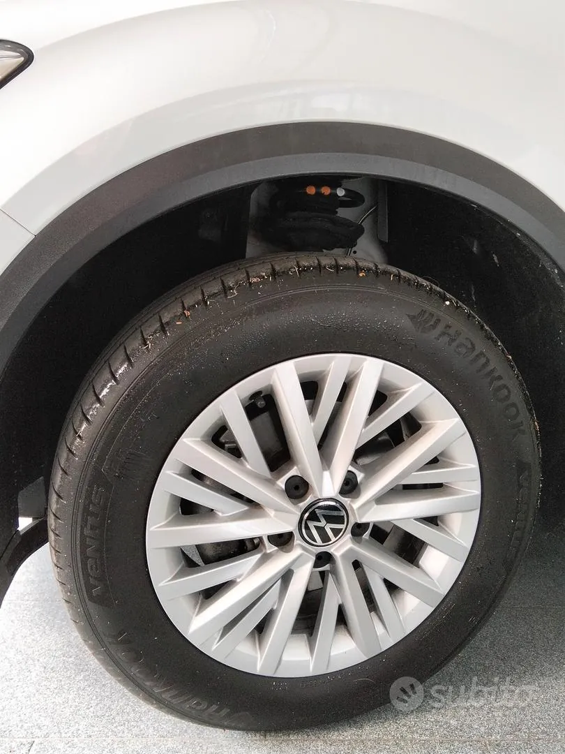 Volkswagen T-Roc 2023 photo 4