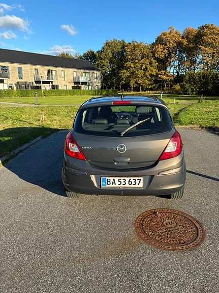 Opel Corsa 2013 photo 4
