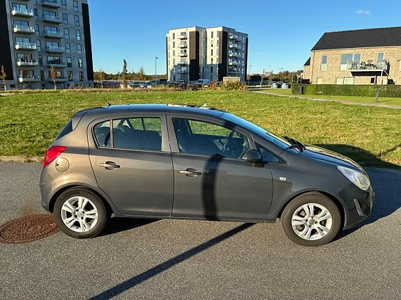 Opel Corsa 2013 photo 3