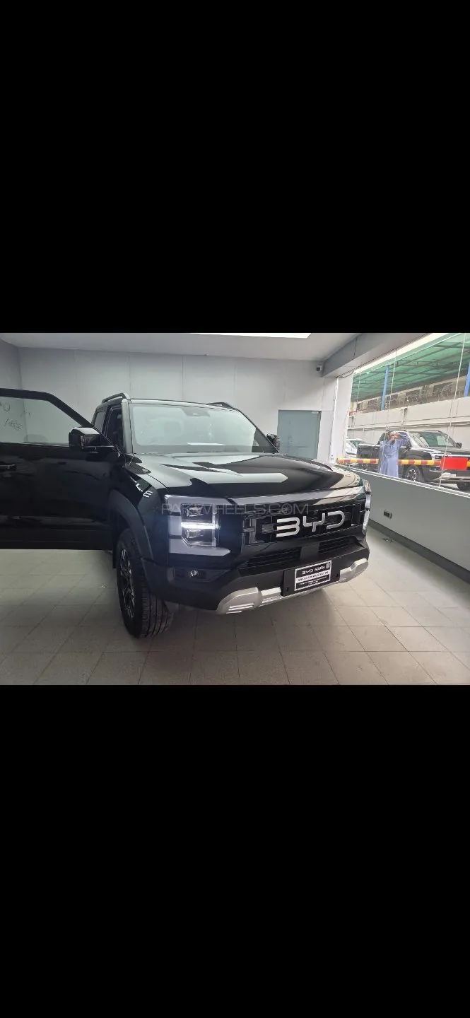 BYD Shark 6
