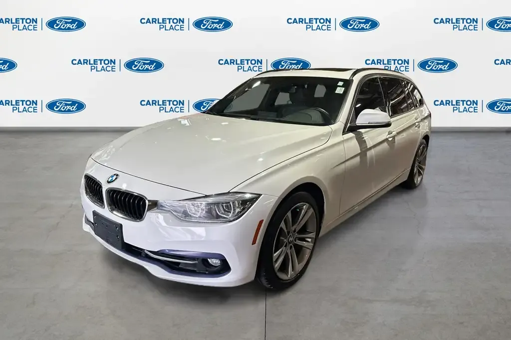 BMW 3 Series 2019 photo 2