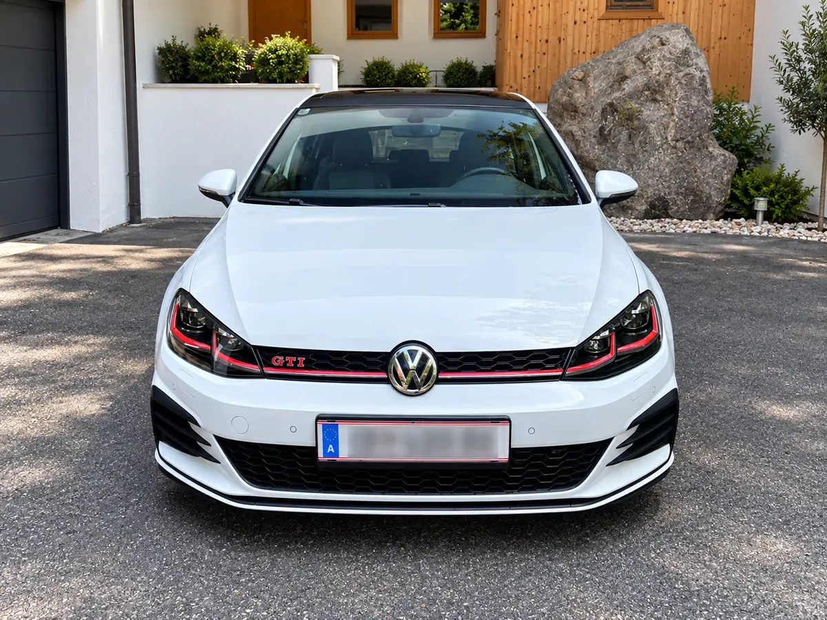 Volkswagen Golf Gti Performance 2.0 Tsi 2017 photo 2