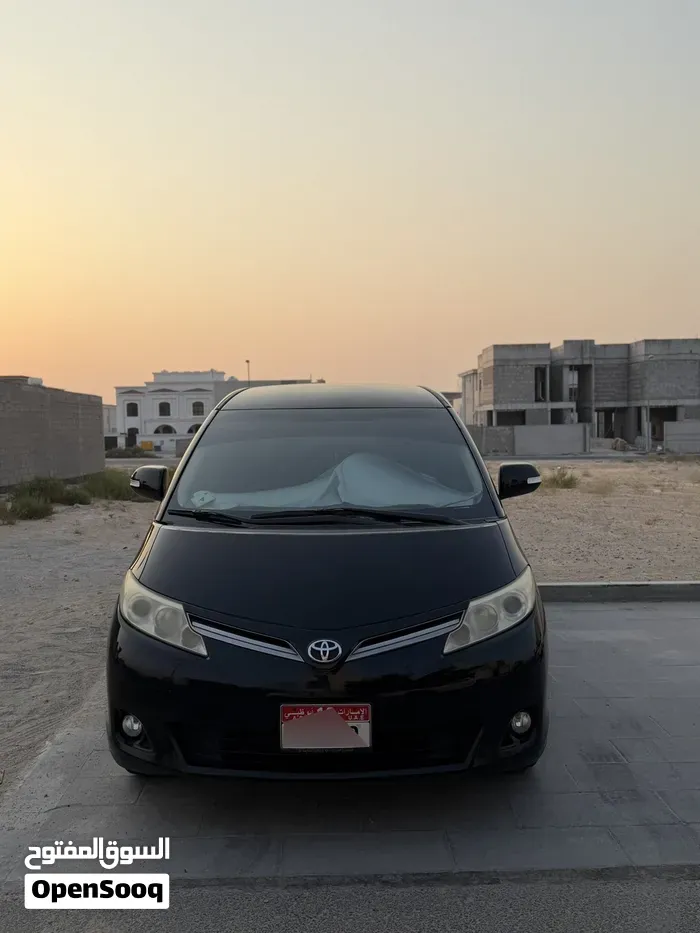 Toyota Previa 2013 photo 2