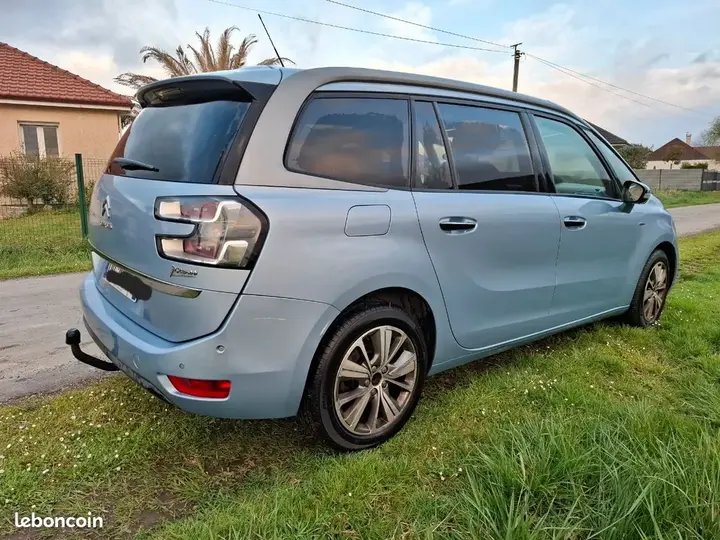 Citroen C4 Picasso 2015 photo 2