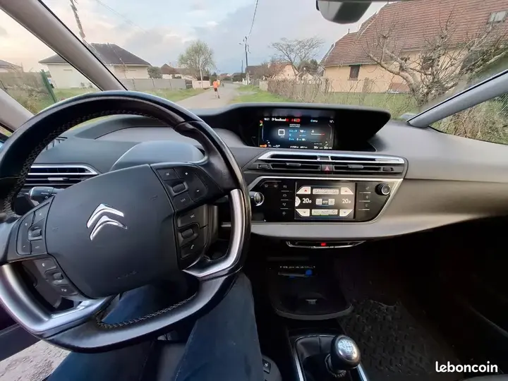 Citroen C4 Picasso 2015 photo 3