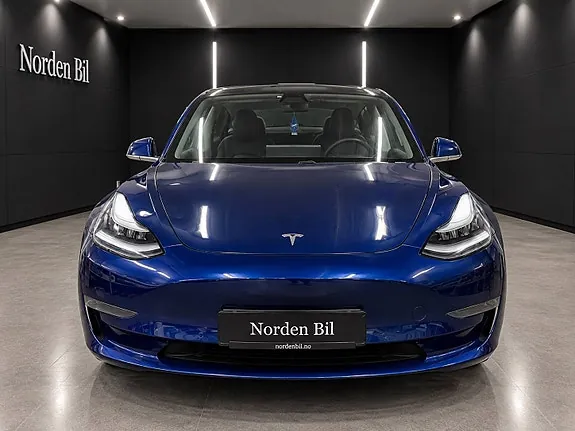 Tesla Model 3 2020 photo 2