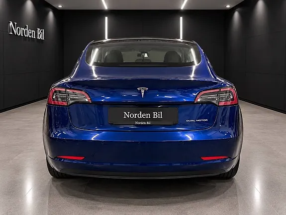 Tesla Model 3 2020 photo 5