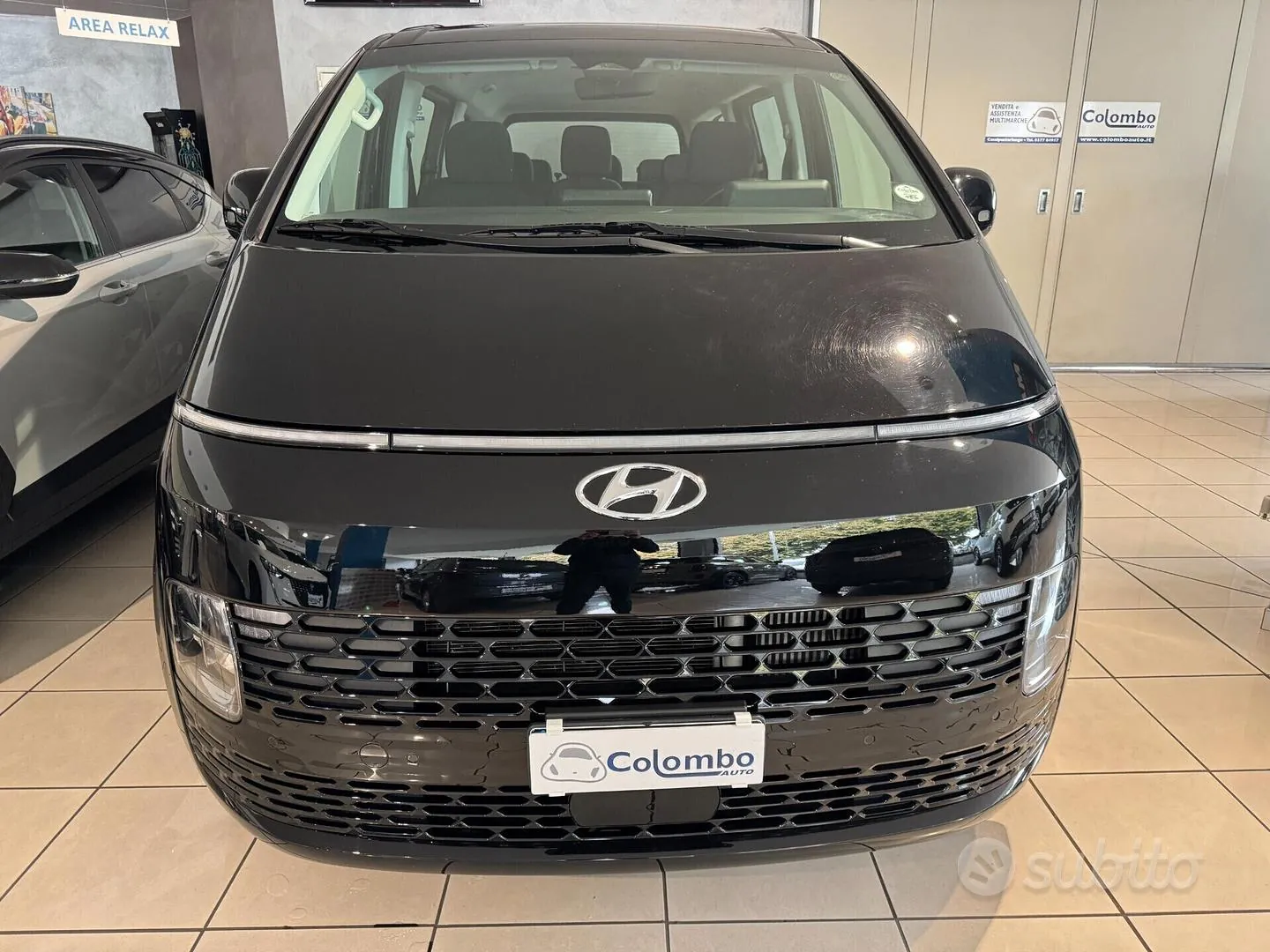 Hyundai Staria 2023 photo 3
