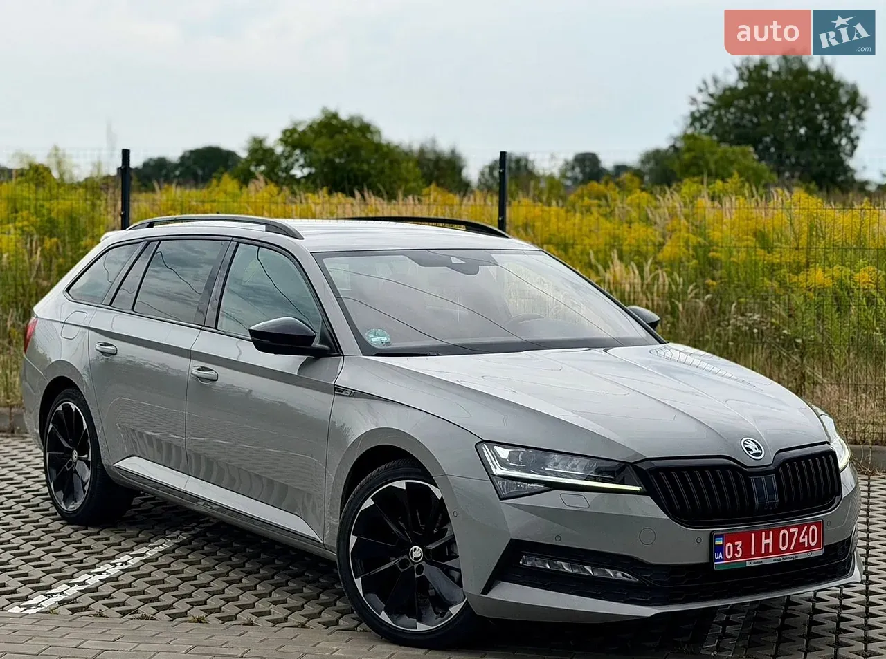 Skoda Superb 2022 photo 2