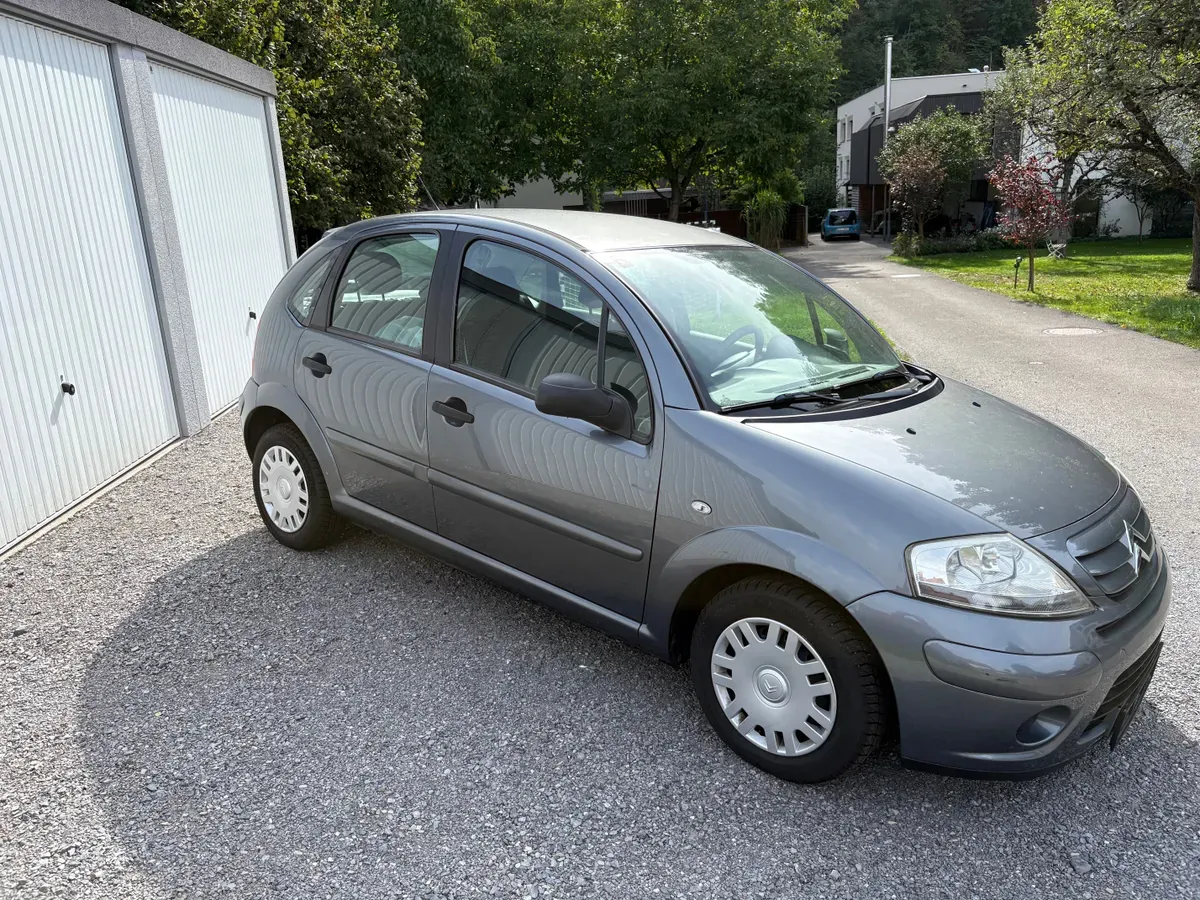 Citroen C3 2008 photo 2