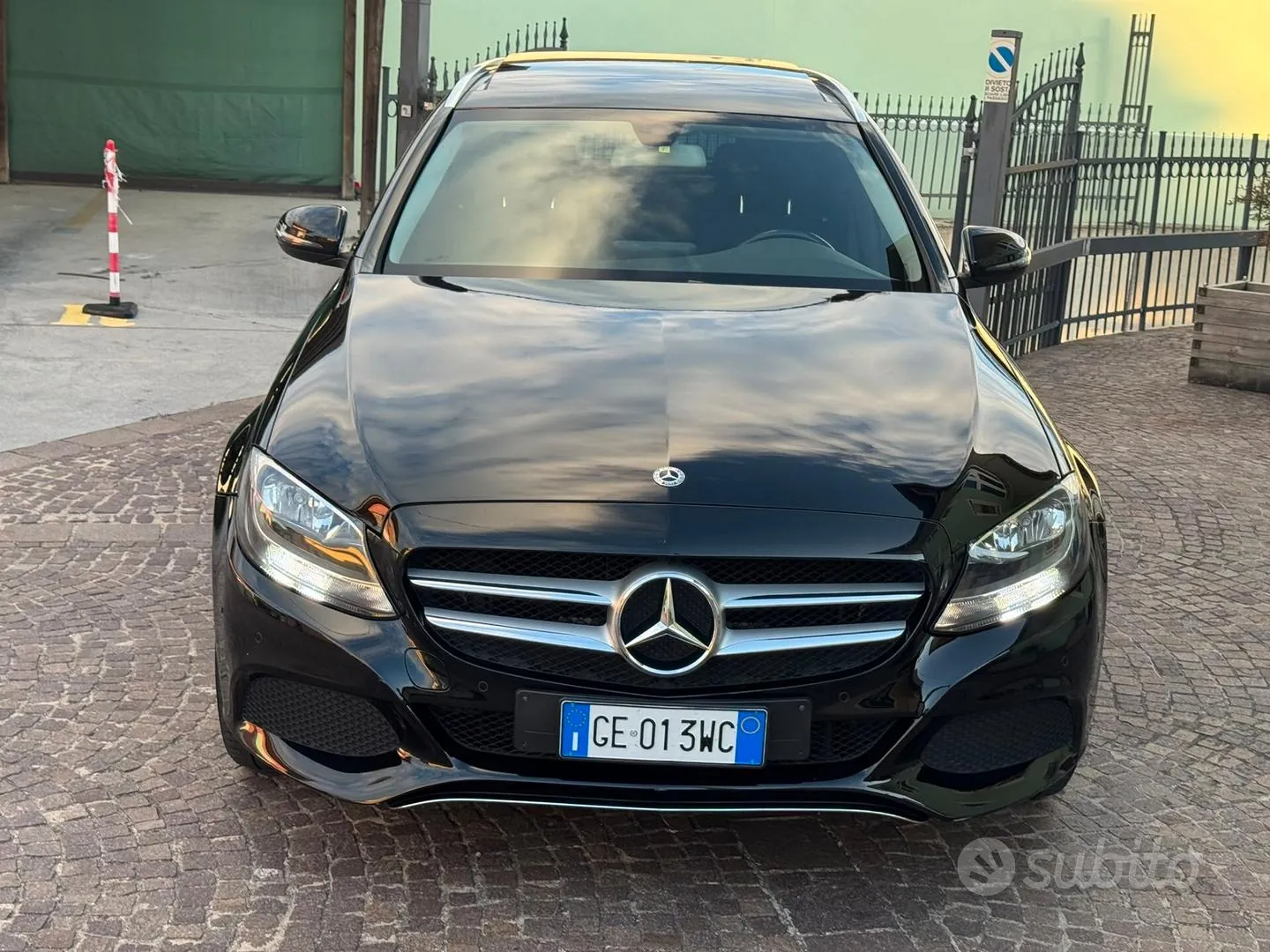 Mercedes-Benz C 180 2017 photo 2