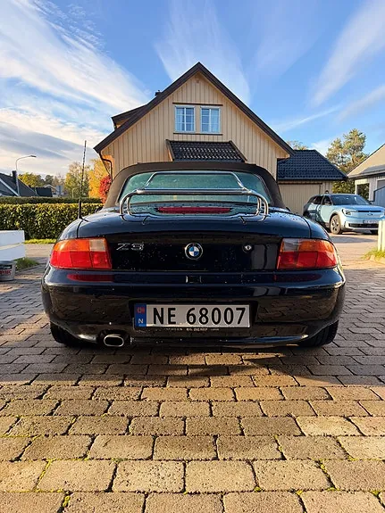 BMW Z3 1997 photo 3