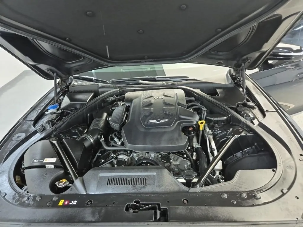 Genesis G80 2017 photo 5