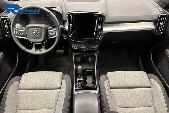 Volvo Xc40 2025 photo 2