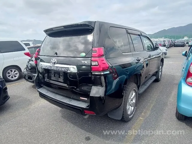 Toyota Land Cruiser Prado 2019 photo 3