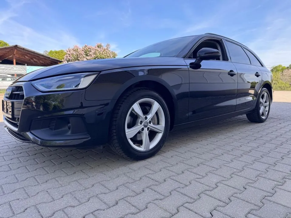 Audi A4 Avant