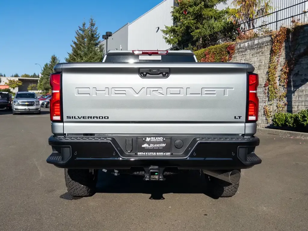 Chevrolet Silverado 3500 2026 photo 4