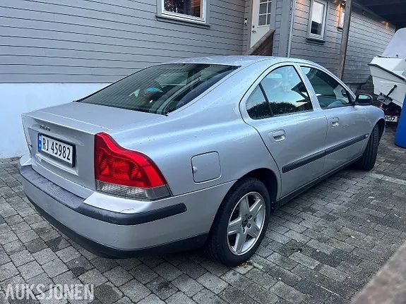 Volvo S60 2004 photo 4