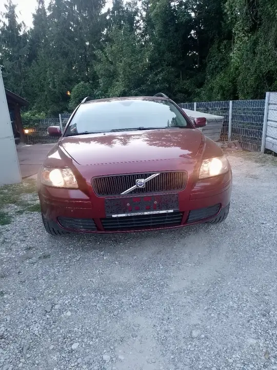 Volvo V50