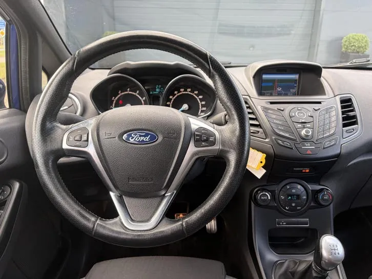 Ford Fiesta 2016 photo 3