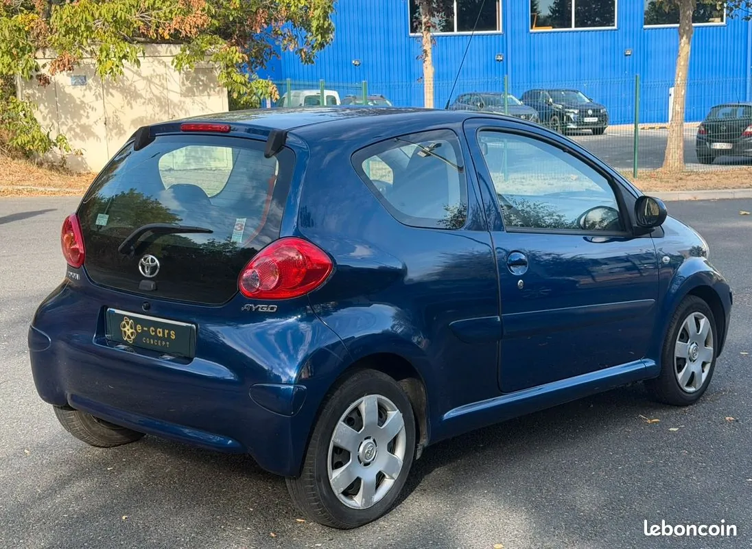 Toyota Aygo 2009 photo 4