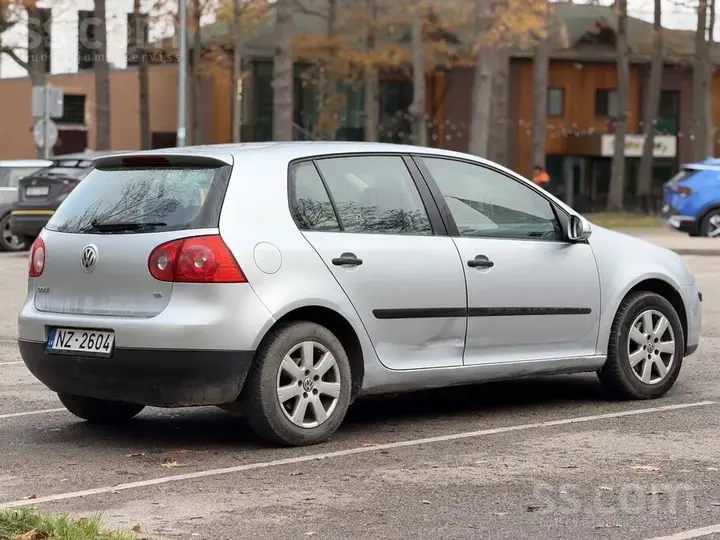 Volkswagen Golf 5 2005 photo 5