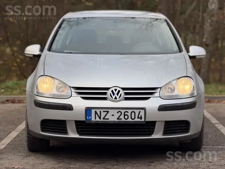 Volkswagen Golf 5 2005 photo 2
